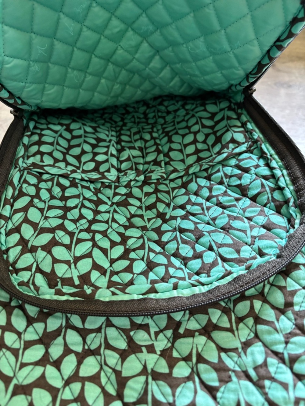 Vera Bradley shower vines Quilted Backpack - Picture 6 of 11